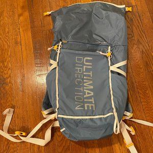 Ultimate Direction FastpackHER 30L Backpack